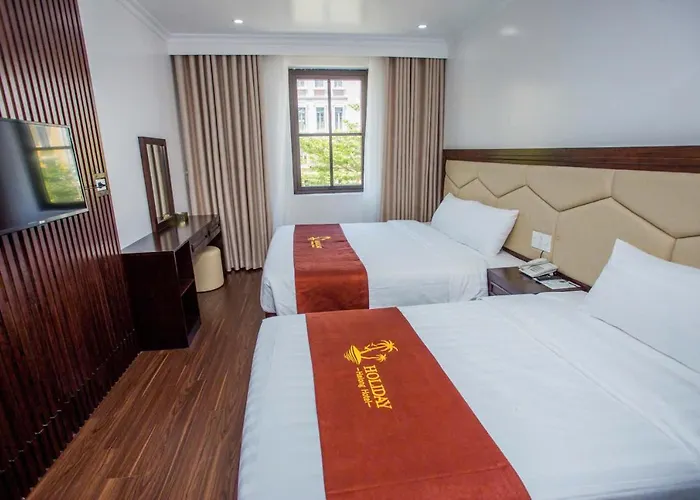 Holiday Hotel